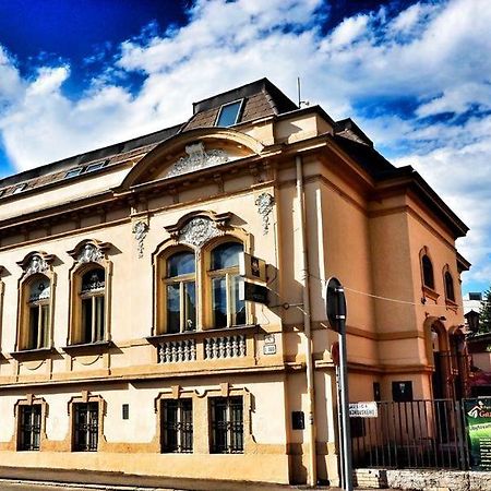 Penzion Dobre Casy Košice Exteriör bild